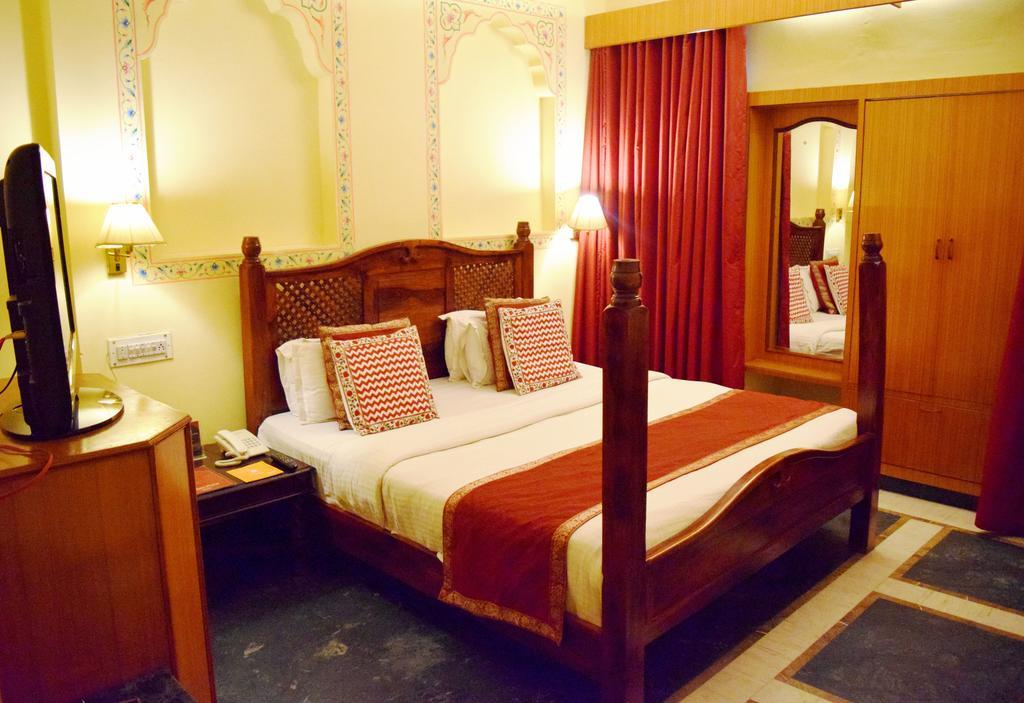 Hotel Fort Chandragupt Jaipur Habitación foto